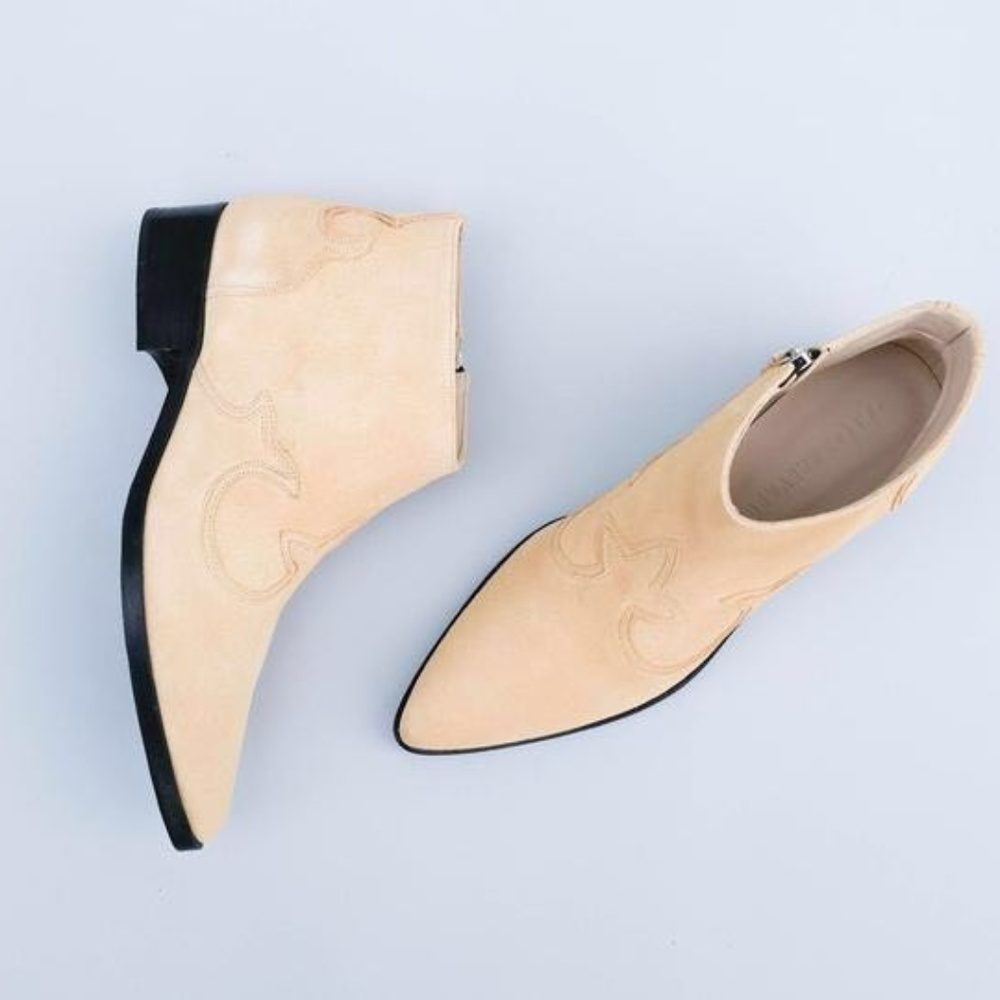 NWT Freda Salvador Arroyo Bootie sz 7